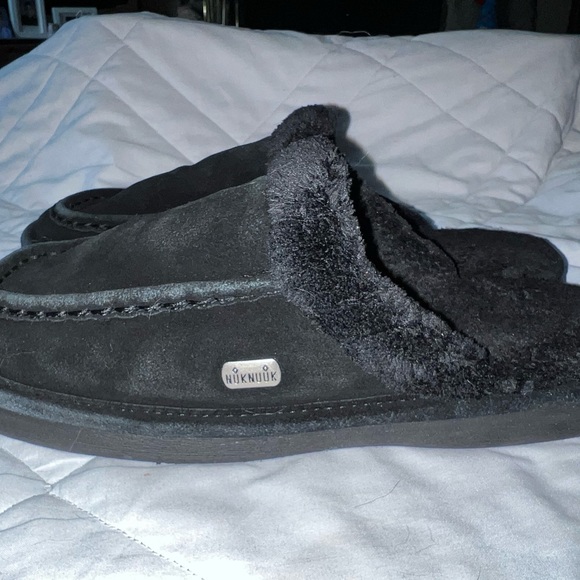 NukNuuk Leather Slippers - Picture 6 of 8